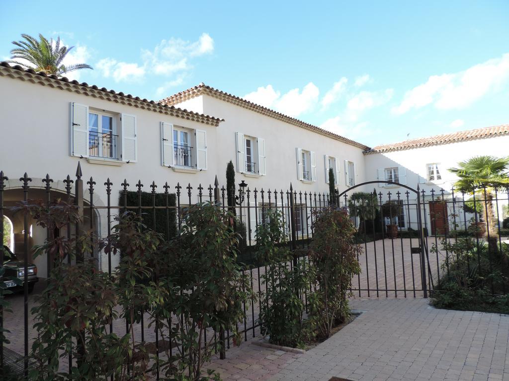 Chateau De La Clapiere Hyères Esterno foto